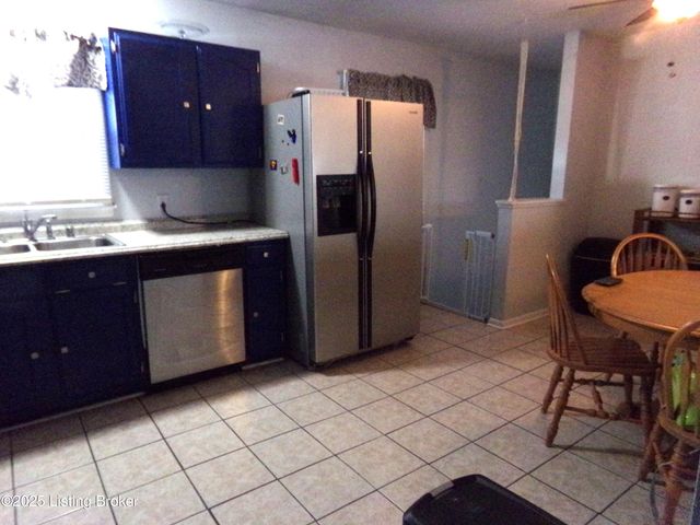 9409 Doewood Ln, Louisville, KY 40291