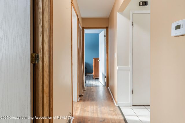 200 Mosley Avenue, Lansing, MI 48906