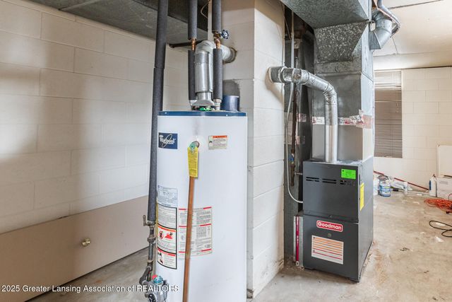 200 Mosley Avenue, Lansing, MI 48906