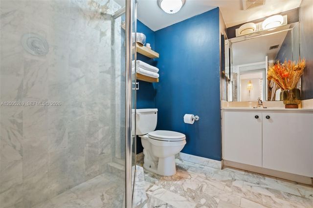 2555 Collins Avenue 1002, Miami Beach, FL 33140