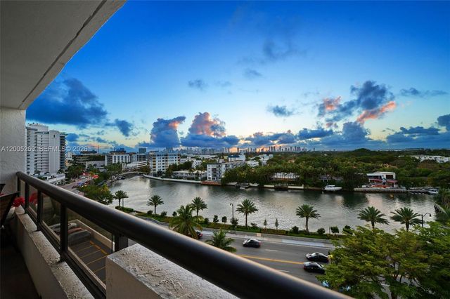 2555 Collins Avenue 1002, Miami Beach, FL 33140