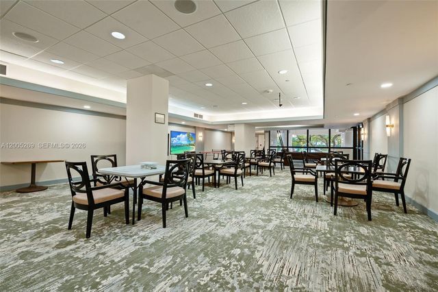 2555 Collins Avenue 1002, Miami Beach, FL 33140