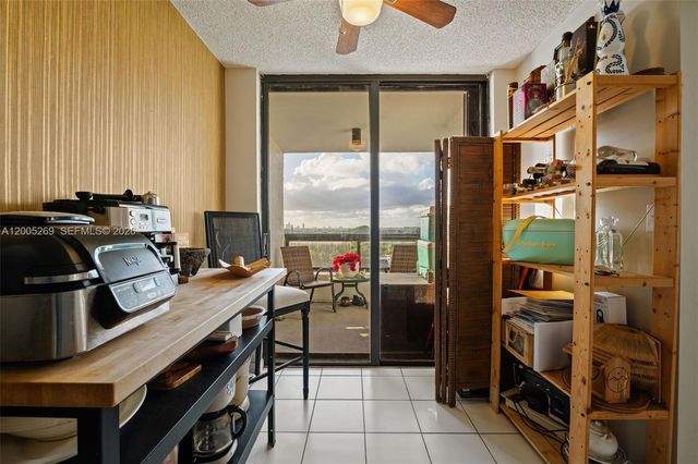 2555 Collins Avenue 1002, Miami Beach, FL 33140
