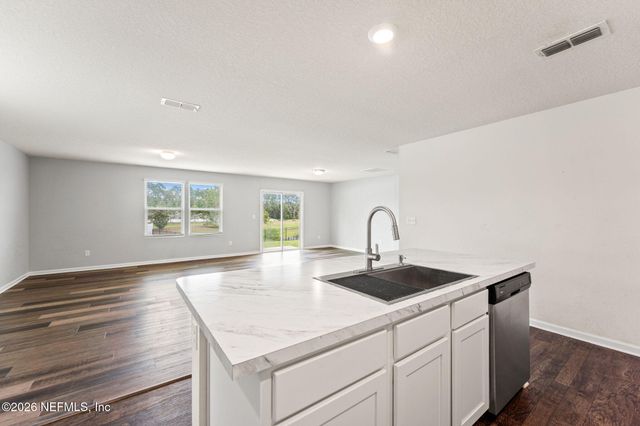 3483 LYNN Court, Middleburg, FL 32068