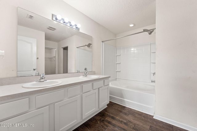 3483 LYNN Court, Middleburg, FL 32068