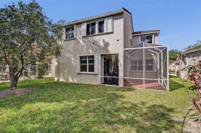 636 Sand Creek Cir, Weston, FL 33327