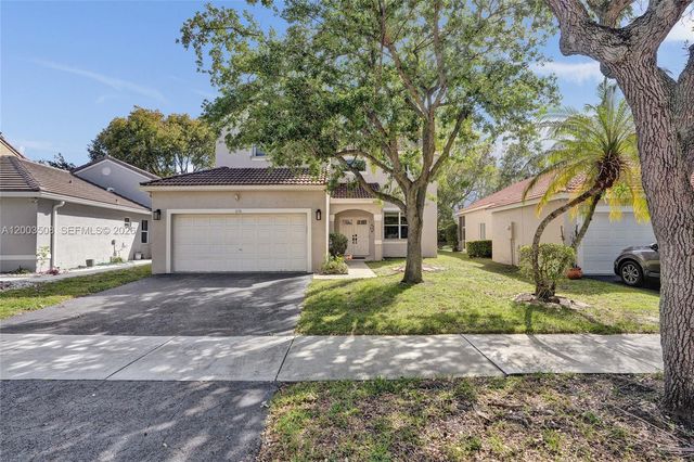 636 Sand Creek Cir, Weston, FL 33327