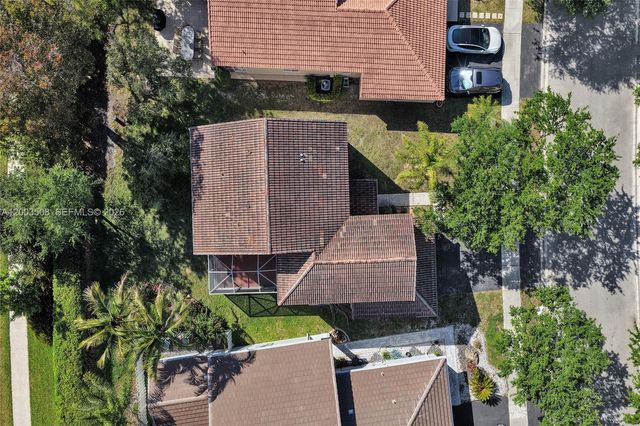 636 Sand Creek Cir, Weston, FL 33327