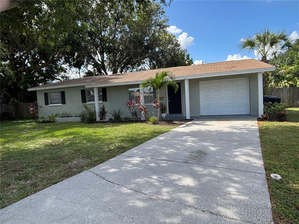 4545 37TH AVENUE N, St Petersburg, FL 33713
