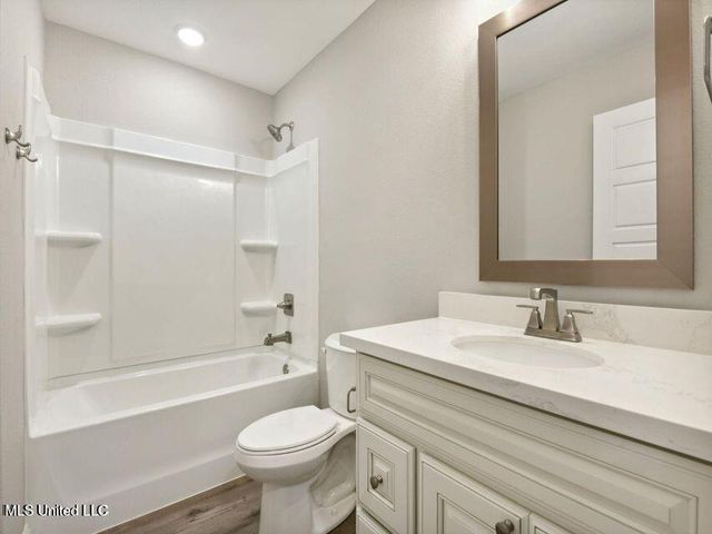 13627 Mayberry Court, Biloxi, MS 39532