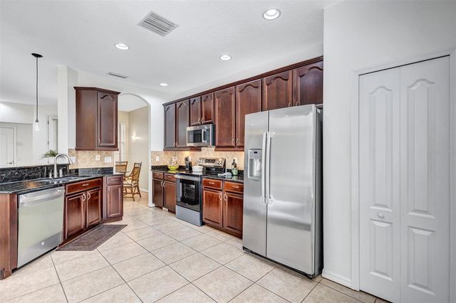 14511 MIRABELLE VISTA CIRCLE, Tampa, FL 33626