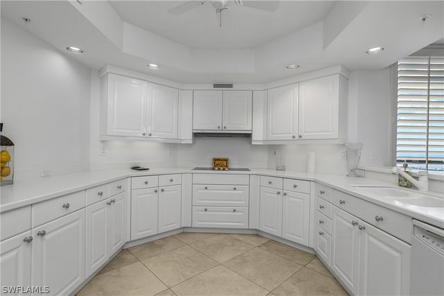 7225 Pelican Bay BLVD 1101, Naples, FL 34108