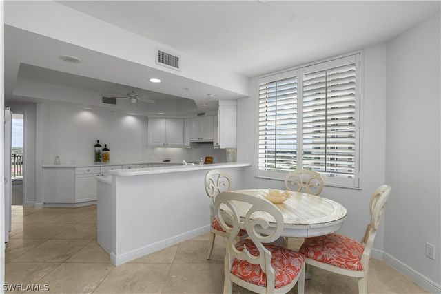 7225 Pelican Bay BLVD 1101, Naples, FL 34108