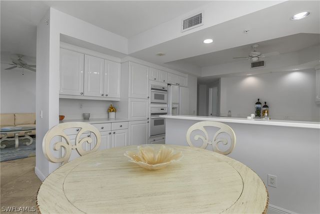 7225 Pelican Bay BLVD 1101, Naples, FL 34108