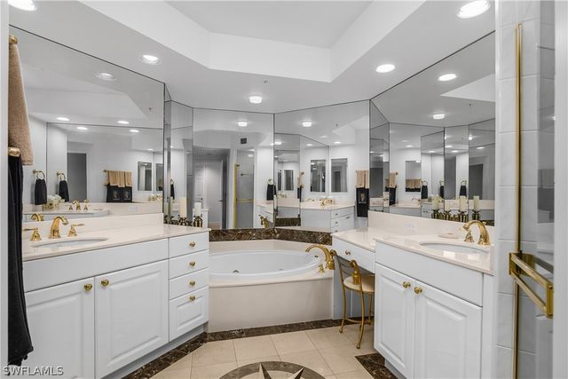 7225 Pelican Bay BLVD 1101, Naples, FL 34108