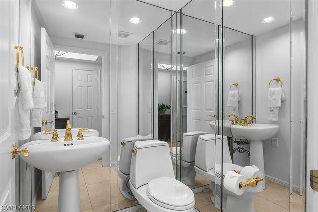 7225 Pelican Bay BLVD 1101, Naples, FL 34108