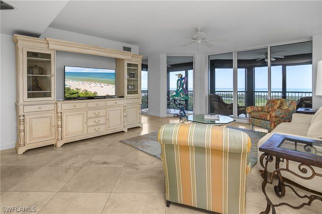 7225 Pelican Bay BLVD 1101, Naples, FL 34108
