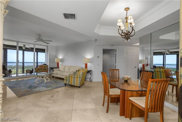 7225 Pelican Bay BLVD 1101, Naples, FL 34108