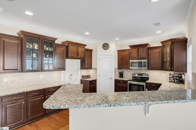 140 Belgian Blue Way, Fountain Inn, SC 29644