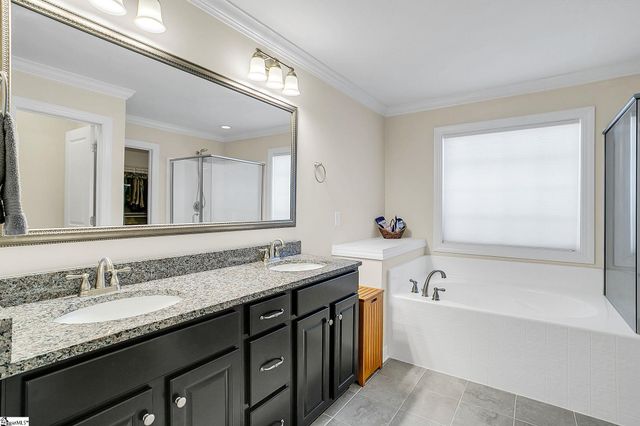 140 Belgian Blue Way, Fountain Inn, SC 29644