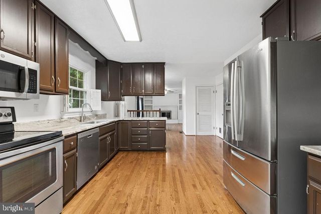9622 AUTUMN PL, Manassas, VA 20110