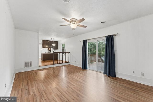 9622 AUTUMN PL, Manassas, VA 20110