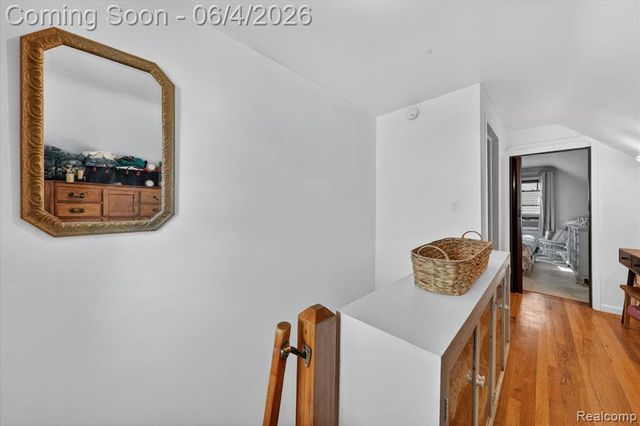 22729 Cleveland Street, Dearborn, MI 48124
