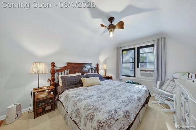 22729 Cleveland Street, Dearborn, MI 48124