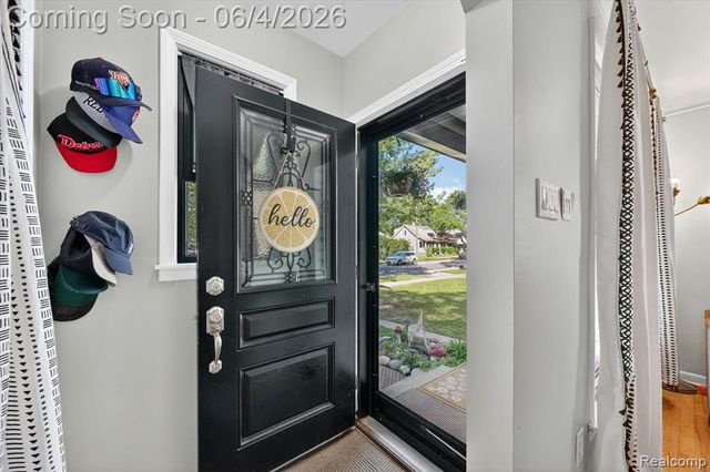22729 Cleveland Street, Dearborn, MI 48124