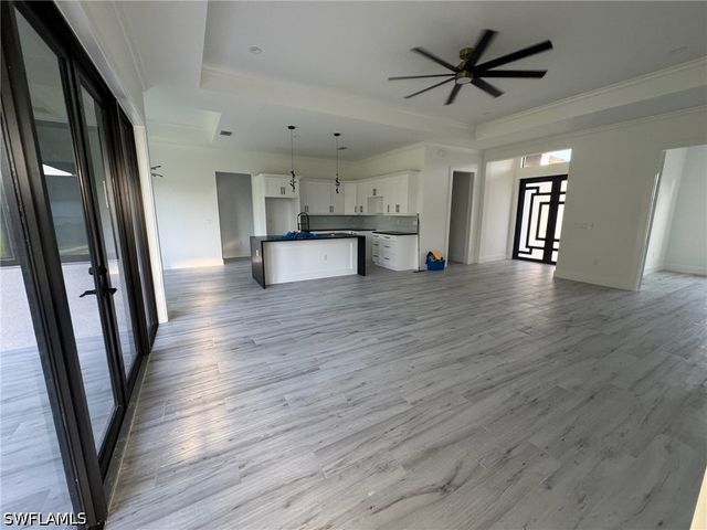 308 Golden Gate BLVD E, Naples, FL 34120