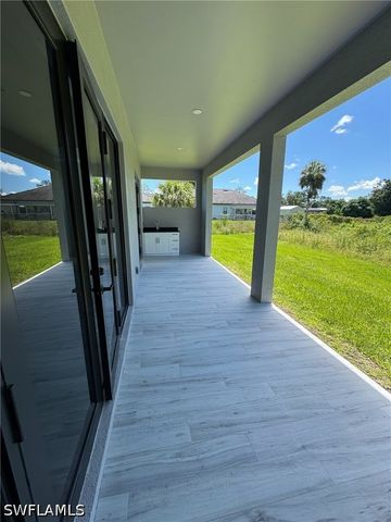 308 Golden Gate BLVD E, Naples, FL 34120