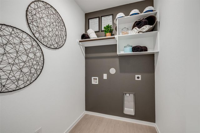 1339 Sea Oats Drive, Crosby, TX 77532