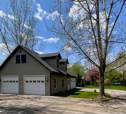 W3075 Grouse Road, Pardeeville, WI 53954
