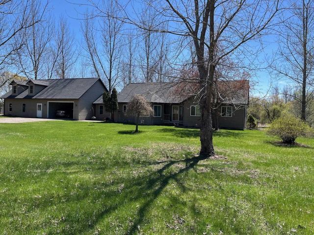 W3075 Grouse Road, Pardeeville, WI 53954