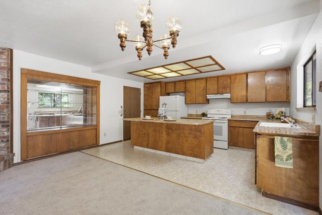 13581 Schooner Hill Dr, Grass Valley, CA 95945
