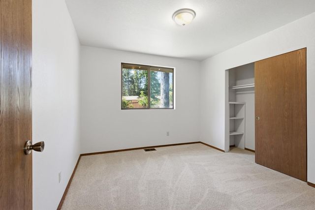 13581 Schooner Hill Dr, Grass Valley, CA 95945