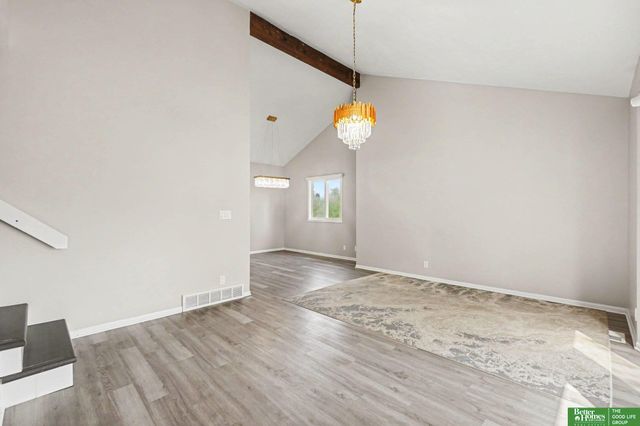 6528 S 115 Street, Omaha, NE 68137
