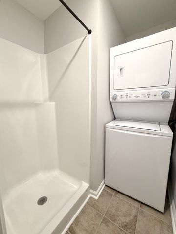 511 Britton Springs Rd Apt B1, Clarksville, TN 37042