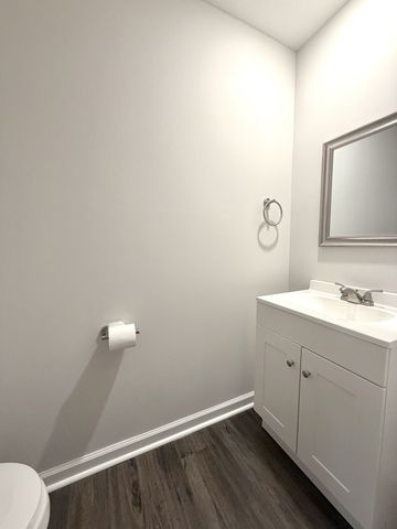 511 Britton Springs Rd Apt B1, Clarksville, TN 37042