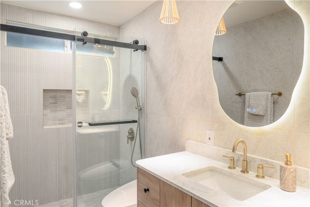 19851 Malaga Lane, Yorba Linda, CA 92886