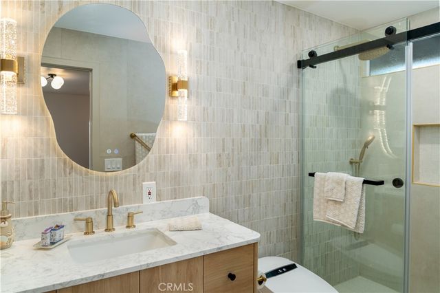 19851 Malaga Lane, Yorba Linda, CA 92886