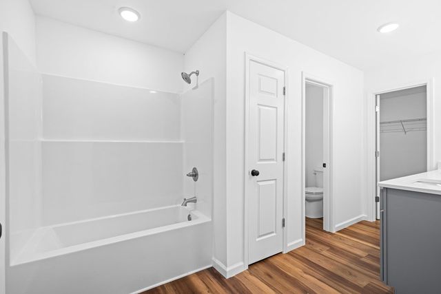 827 Bridges Rd, Rocky Face, GA 30740