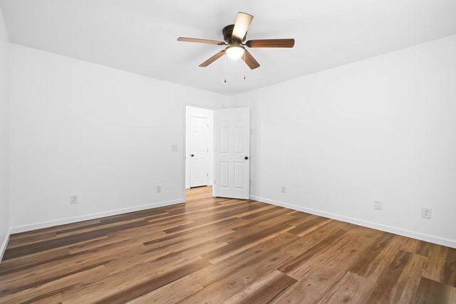 827 Bridges Rd, Rocky Face, GA 30740