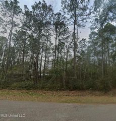 736 Anela Place, Diamondhead, MS 39525