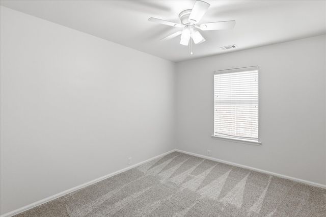 424 Legends Drive, Lewisville, TX 75057