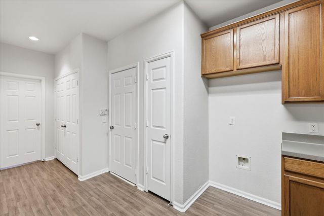 424 Legends Drive, Lewisville, TX 75057