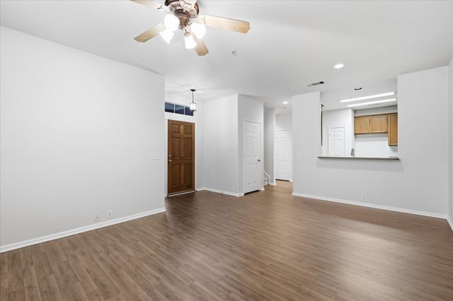 424 Legends Drive, Lewisville, TX 75057