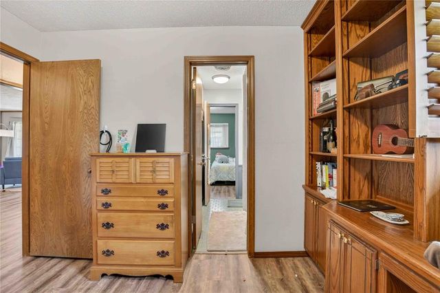 1916 Thunderbird Boulevard, Edmond, OK 73013