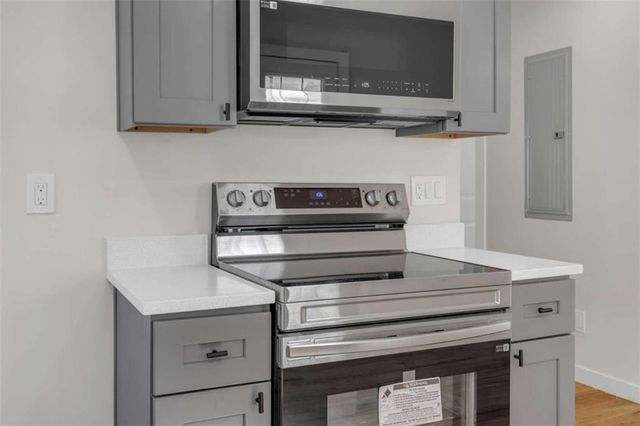 1427 Lorenzo SW Drive, Atlanta, GA 30310