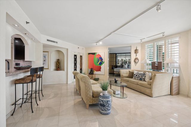 120 SE 5th Avenue 329, Boca Raton, FL 33432